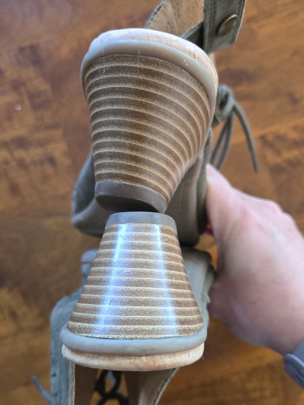 Earth Shoes Olive Green Suede Lace-Up Peep Toe Slingback Sandals Size 7.5 - Picture 10 of 12